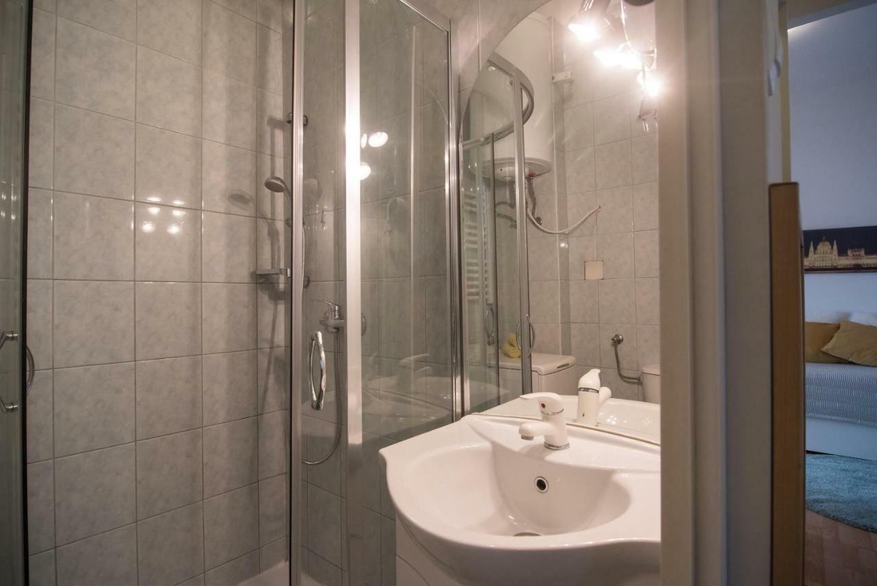 Panorama Apartment Budapest Luaran gambar